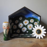 Image 4 of daisy meadow wall box