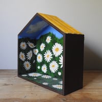 Image 9 of daisy meadow wall box