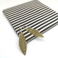 Image 2 of Pendientes hoja Susan 