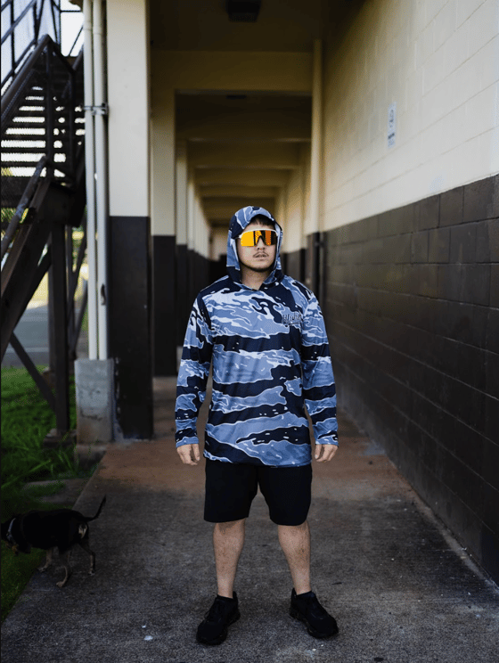 Image of NIUHI HO'ONALO GRY MEN'S DRI FIT HOODIE 