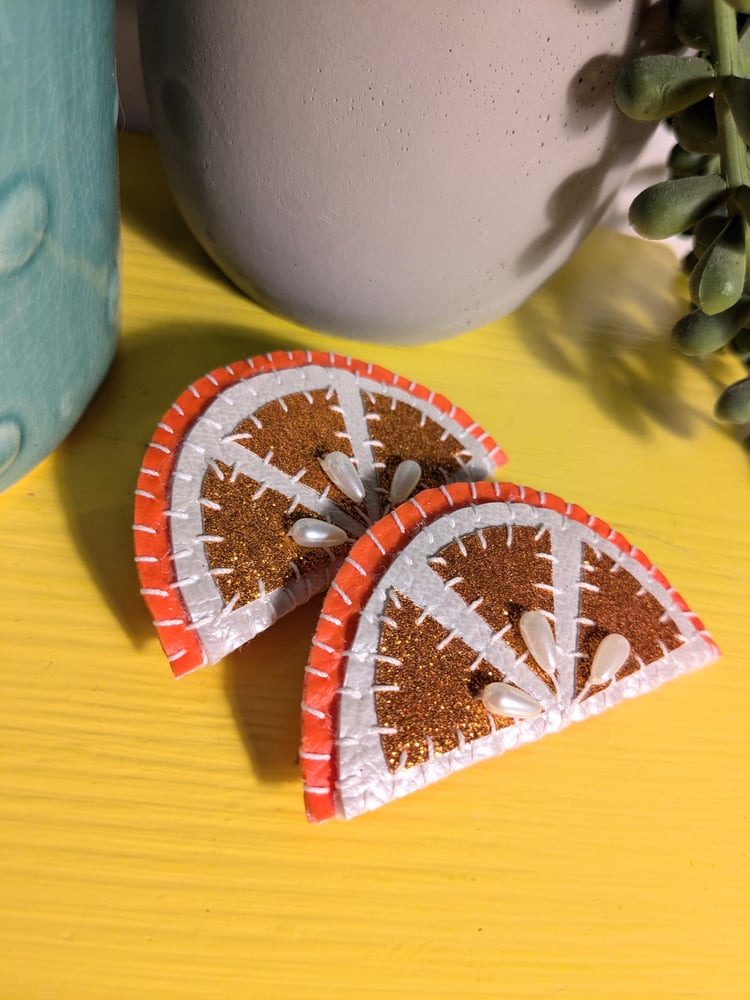 Image of Orange Slice Brooch