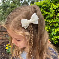 Image 1 of Lace ribbon bow / Buttercream 