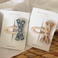 Image 1 of Snap clip / Hazel & Willow 
