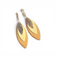 Image 2 of Boucles NATURA Jaune