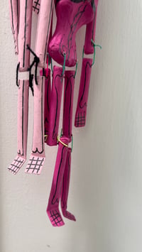 Image 5 of Paper Caraveras