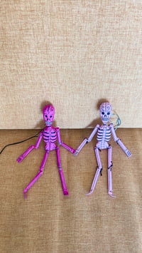 Image 1 of Paper Caraveras