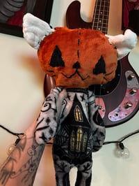 Image 3 of Spooky pumpkin cat