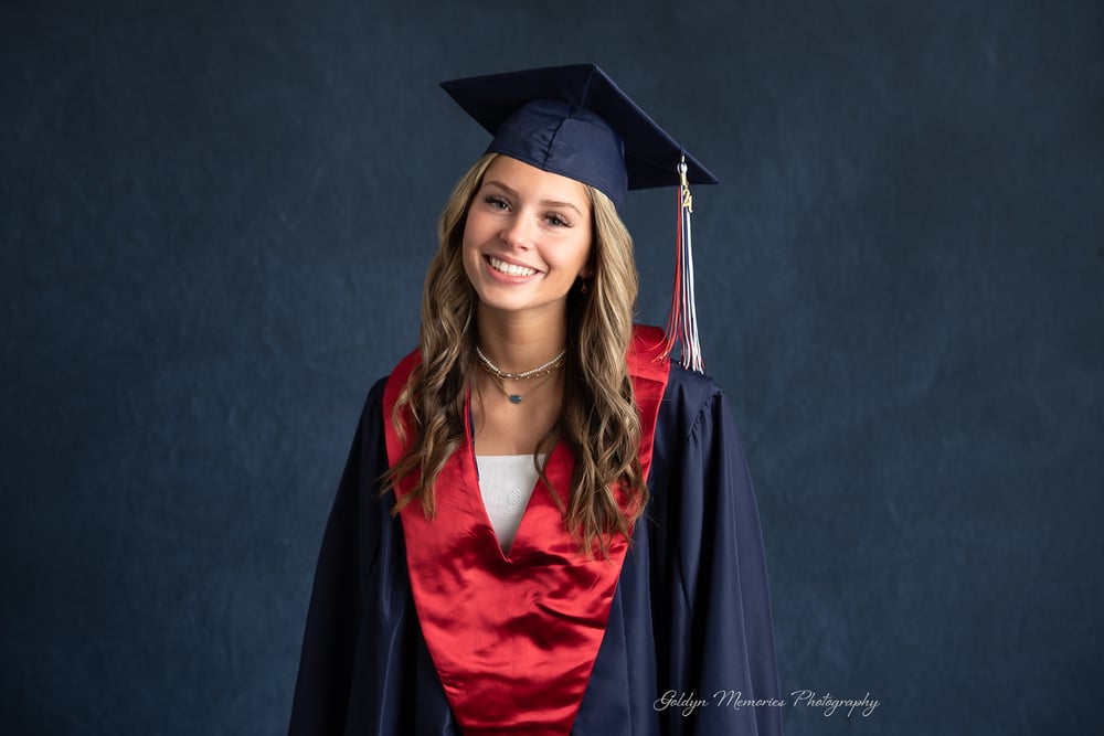 Image of Senior Studio Session Non-Refundable Deposit