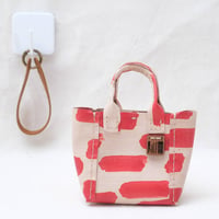 Image 8 of Jamie Little One Tea Bag Bag Hang