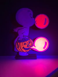 Image 2 of Casper Bubble Gum Blowing 