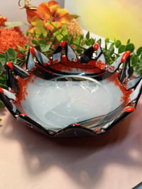 Image 2 of Loop bowl black orange