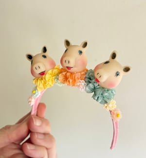 Image of Three Little Pigs Headband for Blythe Dolls 