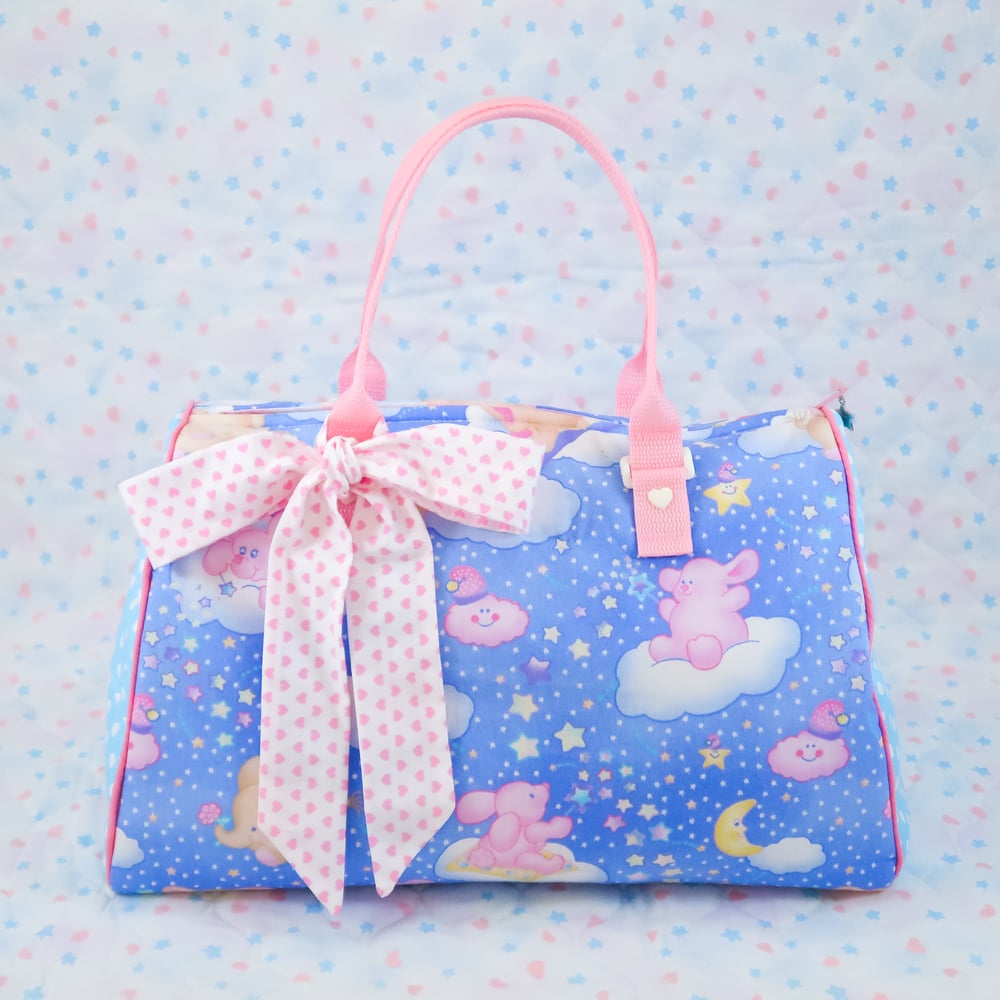Vacation Bag: Dreamy Clouds