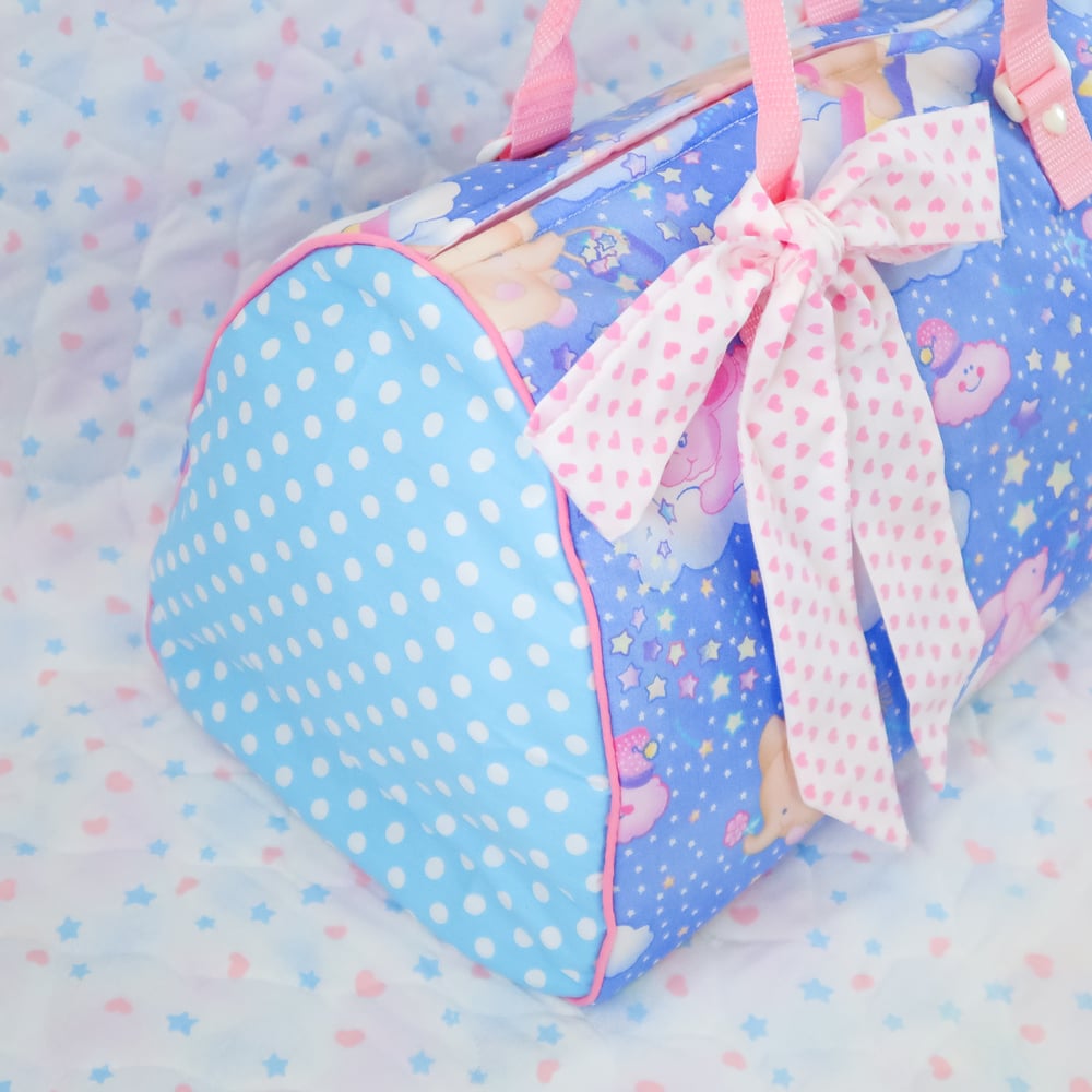 Vacation Bag: Dreamy Clouds