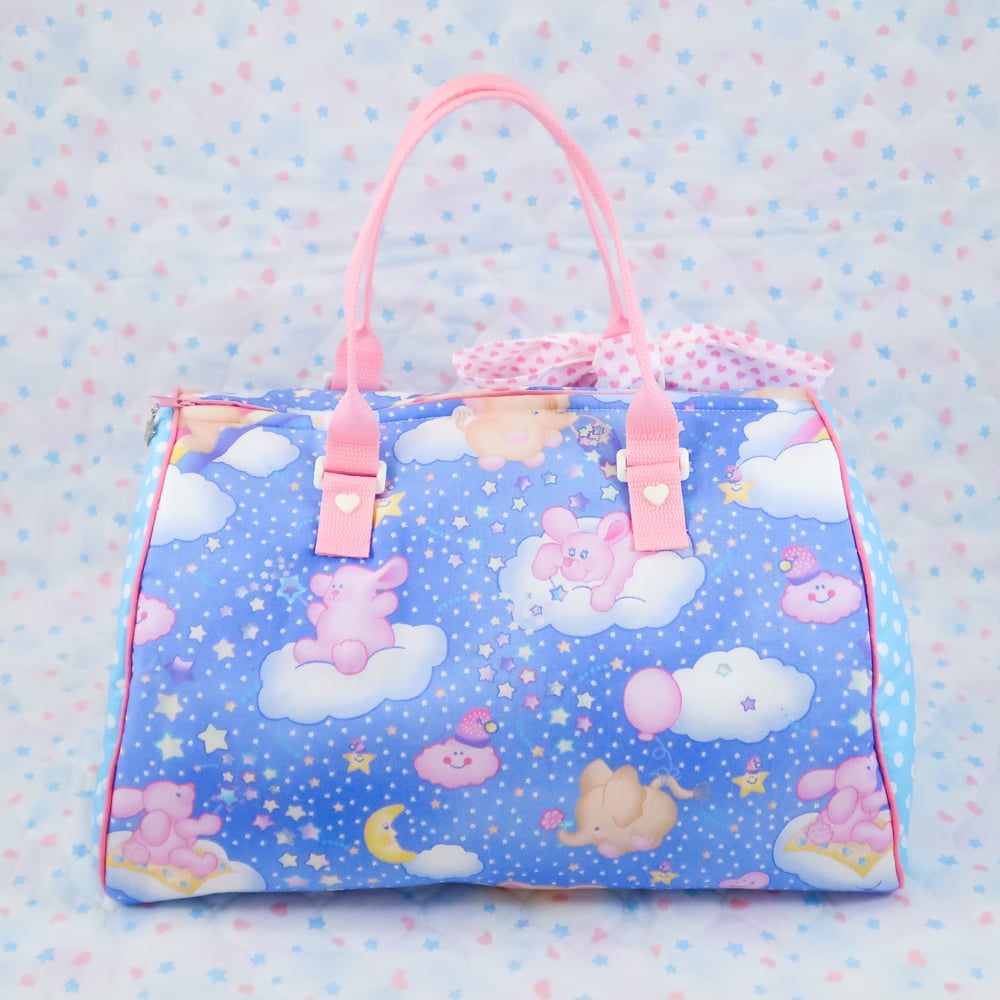 Vacation Bag: Dreamy Clouds