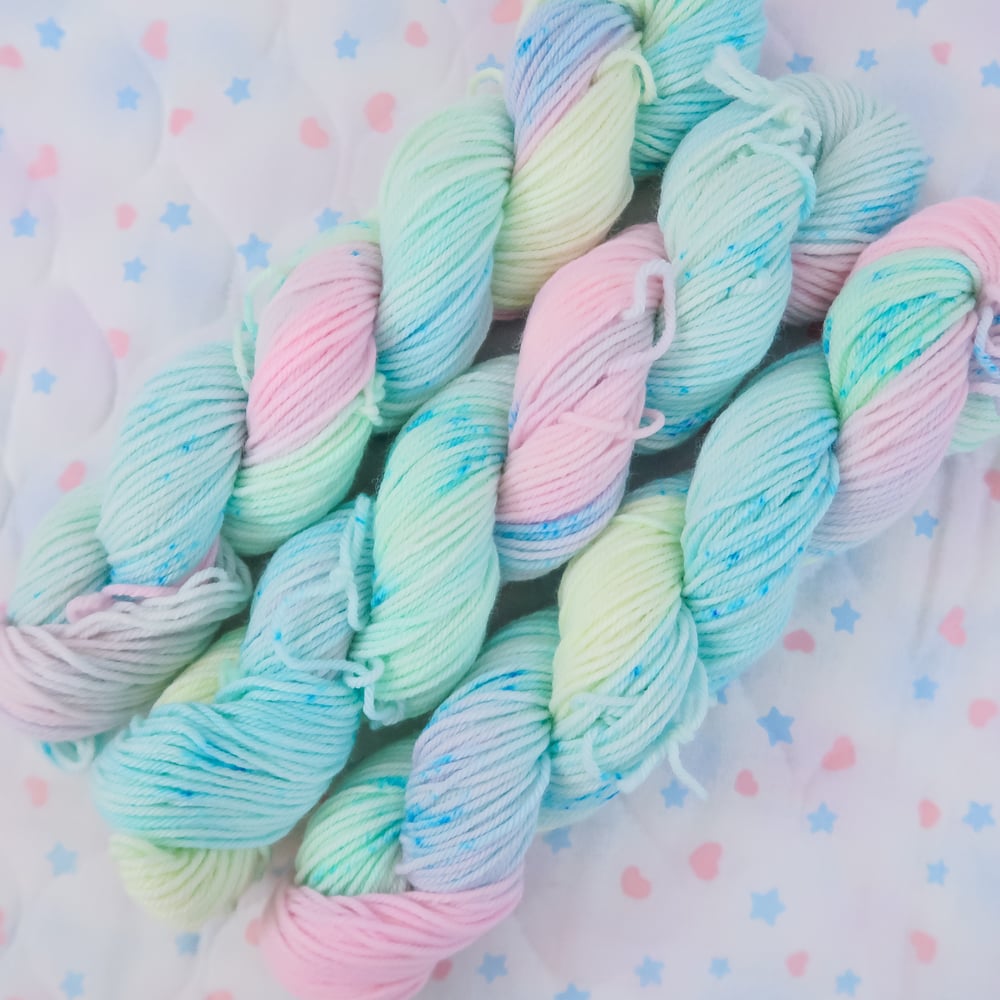 Yarn: Sweet Light