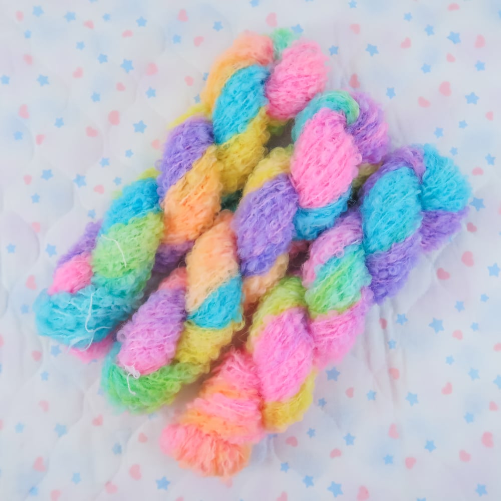 Yarn: Piñata