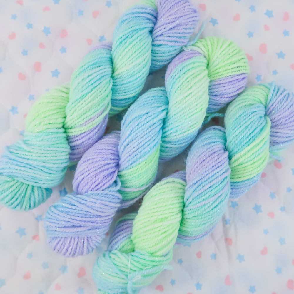 Yarn: Night Light