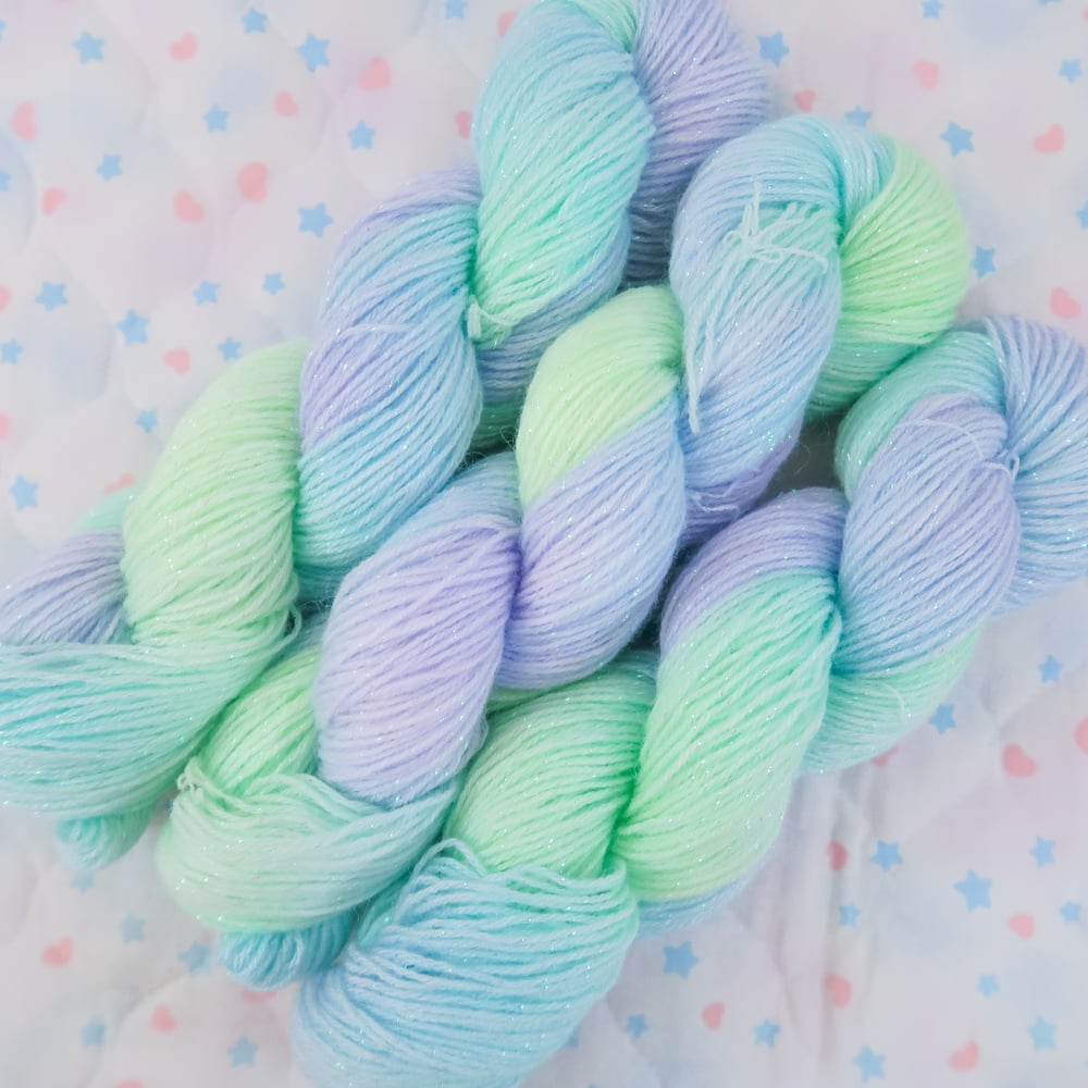 Yarn: Night Light