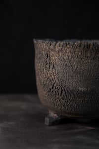 Image 3 of Crackle Pot | 01