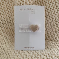 Clip / Shimmer Hearts