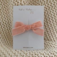 Velvet bow / Peach