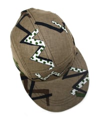 Image 3 of Issey