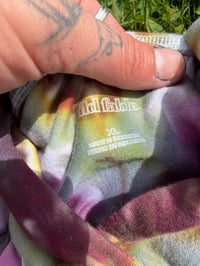 Image 2 of tie dye #5 (XL)