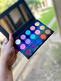 Image 1 of Fleur beaute’ palette 