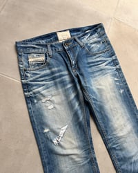 Image 4 of (W28) DISTRESSED DENIM JEANS NO. 4
