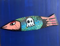 FISH SWALLOWING SKULLCONUT 1