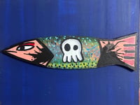 FISH SWALLOWING SKULLCONUT 2