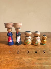 Image 1 of Tiny Kokeshi 04