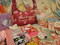 Image 7 of Daisy For Juicy Meets Hello Kitty Bundle 