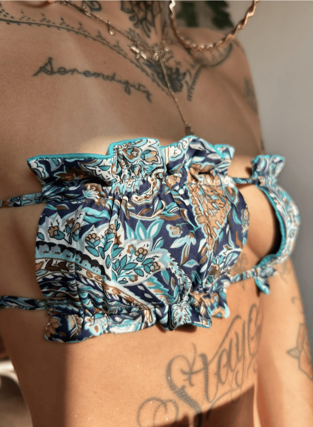 Image of the majolica blue arabesc reversible bikini top