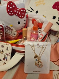 Image 3 of Red Hello Kitty Suitcase Bundle 