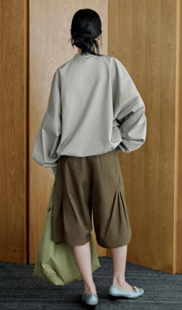 Image 2 of THE IDIOT Pleated Bomber Grey Green