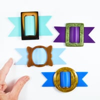 Image 1 of Buckle brooches 150 to 153