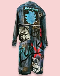 Image 2 of SNAKE¥ DENIM COAT UPCYCLED  ¥ UNISEX ¥ VINTAGE TRENCHCOAT ¥ IBIZA¥ HANDPAINTED