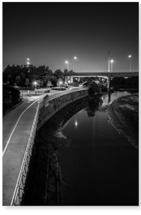 Rivière Saint–Charles, la nuit.