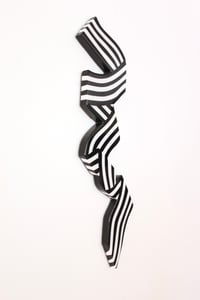 Image 3 of Wavy Ribbon