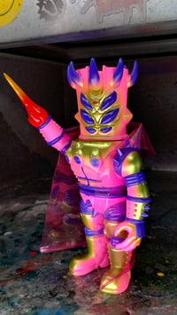 Image 3 of The 0 pink 1 off