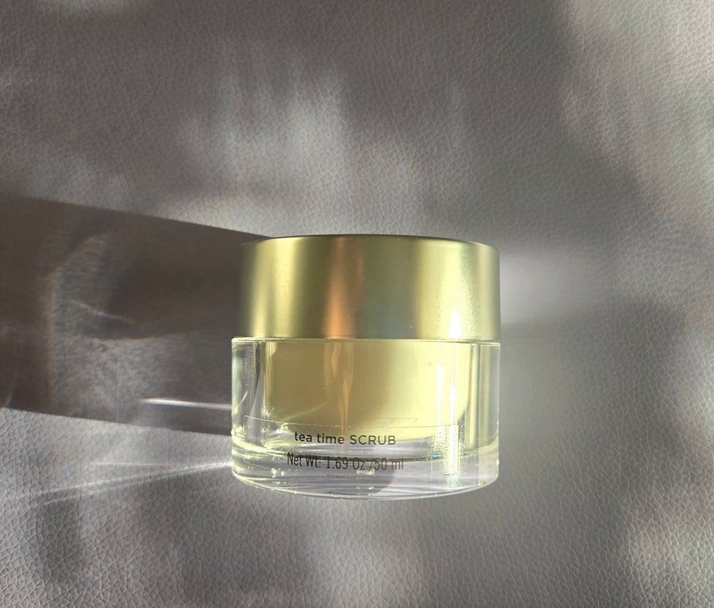 Image of Tea Time Scrub  