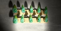 MEDIUM LENGTH STILETTO GREEN OMBRE ANIMAL PRINT 