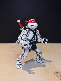 Image 3 of 001/001 SKETCH OG LEO RESIN ART TOY