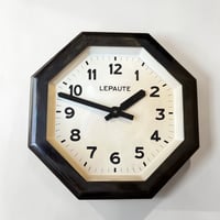Image 1 of Ancienne horloge LEPAUTE octogonale industrielle  Vintage 1930 - 1940