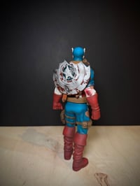 Image 3 of 001/001 CAP RESIN ART TOY OPTIONS (movie)