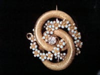 Image 7 of VICTORIAN 18CT DIAMOND FORGET ME KNOT LOVERS KNOT PENDANT AND BROOCH