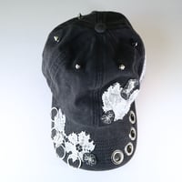 Image 2 of BUGZ N FLOWAZZ HAT
