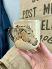 Image 1 of ‘Red Mare Mug’ Horse Mug (2)